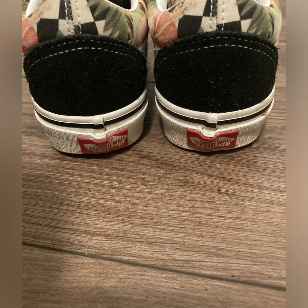 Vans Black and Pink Floral Sneakers Classic Style women’s size 8 men’s size 6.5 - Picture 4 of 7